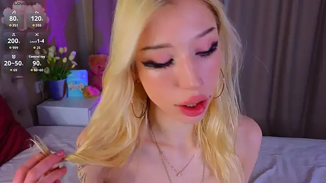 SallyCha online show from 04/02/26, 06:55