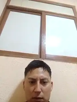 LuisMex1998 online show from 04/05/26, 11:18