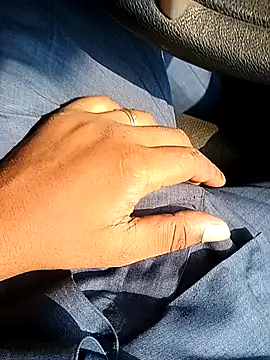 Snapshot of Raj41 chatting on 10/10/25, 04:00 Raj41 online show from 10/10/25, 04:00