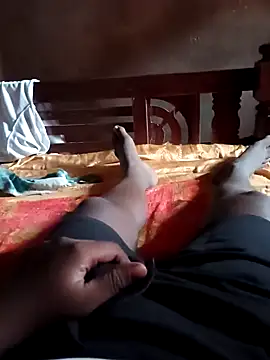 Snapshot of Raj41 chatting on 11/04/25, 08:13 Raj41 online show from 11/04/25, 08:13