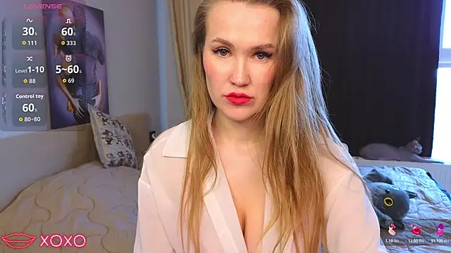 Snapshot of DianaShermy chatting on 02/07/26, 11:14 DianaShermy online show from 02/07/26, 11:14