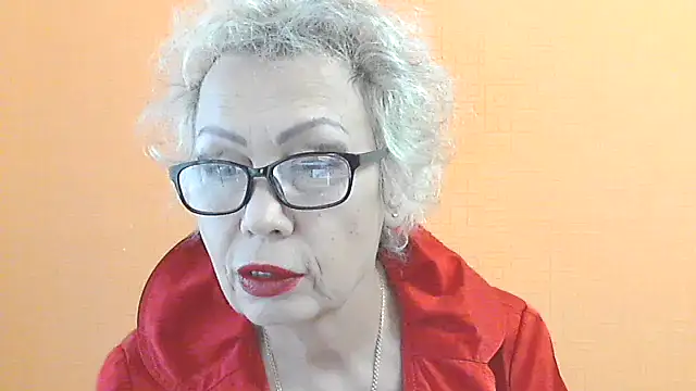 NessyJenixs online show from 10/19/25, 07:09
