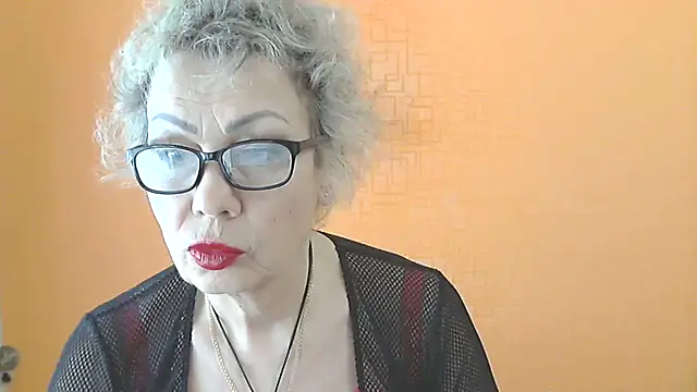 NessyJenixs online show from 03/29/26, 06:46