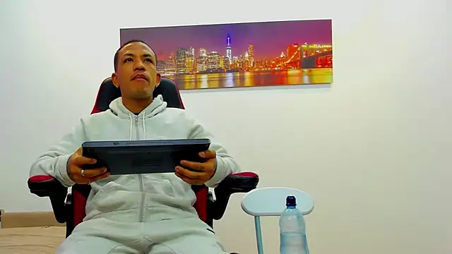 carlos alber12 online show from 02/17/25, 07:10