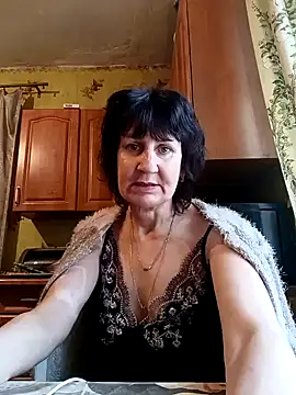 Snapshot of Laura_Kiss chatting on 01/07/25, 10:54 Laura Kiss online show from 01/07/25, 10:54