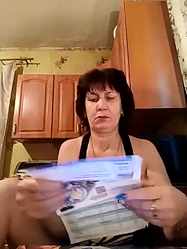 Snapshot of Laura_Kiss chatting on 01/23/25, 05:35 Laura Kiss online show from 01/23/25, 05:35