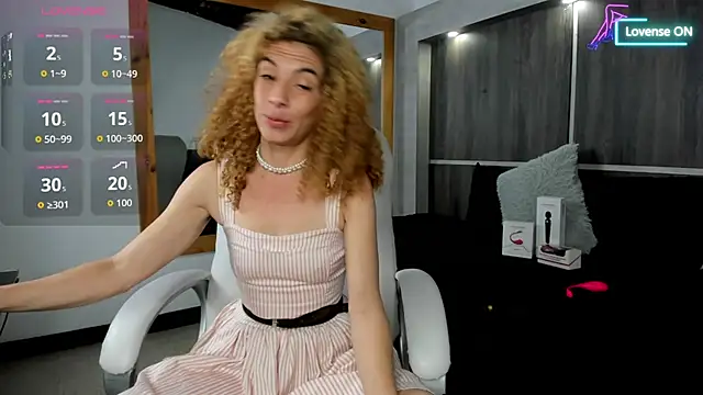 Bryna  online show from 10/25/25, 04:31