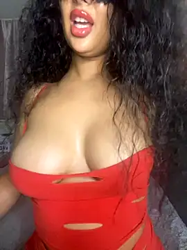 Lobna-alami online show from 10/27/25, 12:47