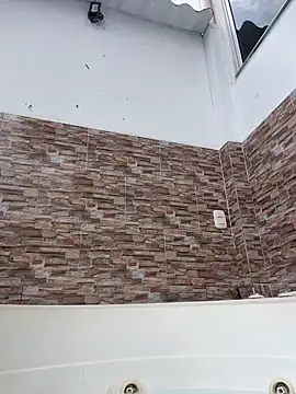 fiorella paris online show from 03/24/26, 05:51