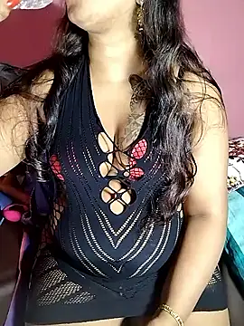 Snapshot of Sexy-Monikaa chatting on 05/14/26, 07:09 Sexy-Monikaa online show from 05/14/26, 07:09