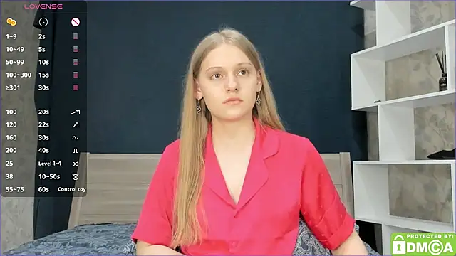 Snapshot of onelovelyalice chatting on 03/10/25, 05:07 onelovelyalice online show from 03/10/25, 05:07