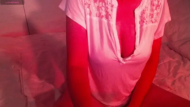 sweetchani666 online show from 09/23/25, 03:04