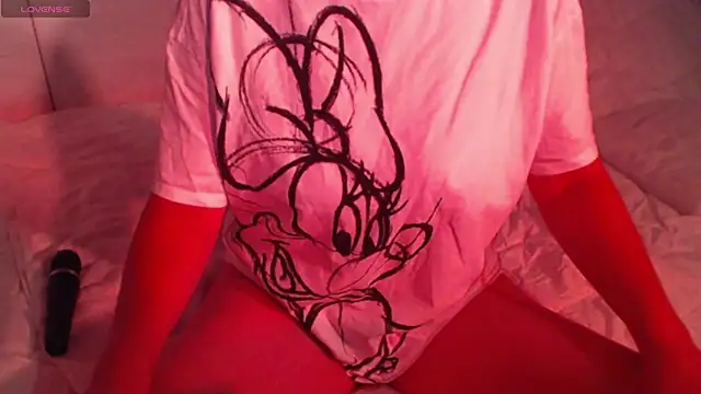 sweetchani666 online show from 09/27/25, 02:44