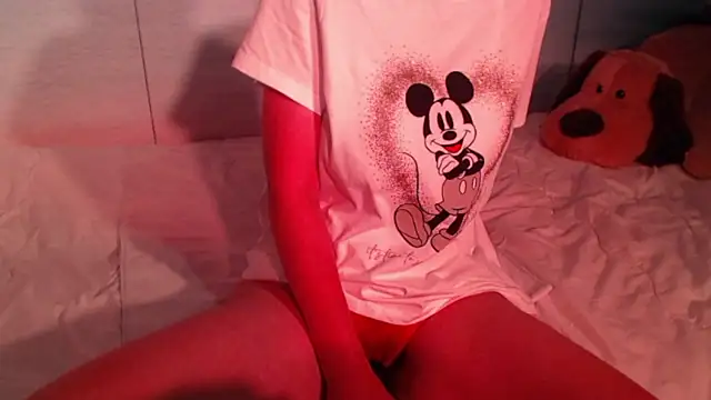 sweetchani666 online show from 01/11/26, 10:20