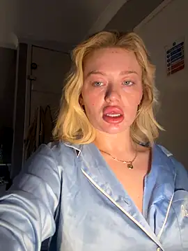 blissdimicco online show from 12/17/25, 09:04