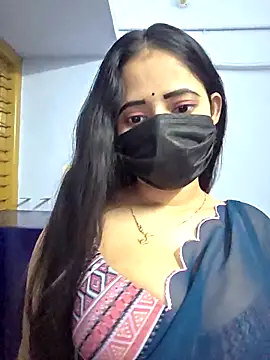 Hot honey77 online show from 10/17/25, 05:04