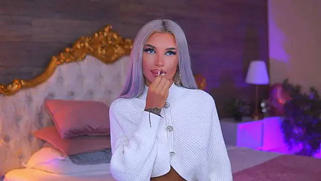 Juicy Jessye online show from 05/10/26, 07:52