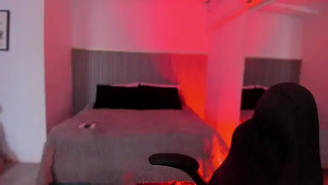 bonnieAn online show from 11/22/25, 11:53