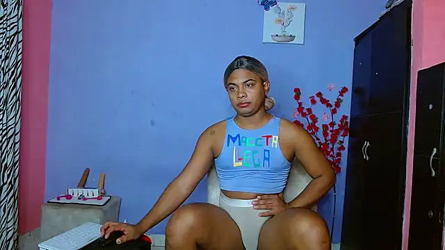 electrabrowns online show from 09/18/25, 03:19