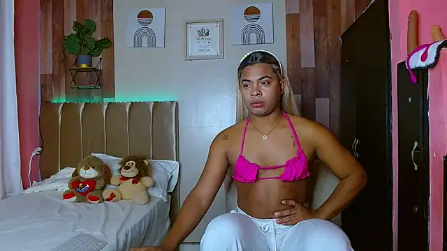 electrabrowns online show from 10/15/25, 04:34