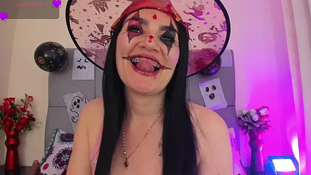 scarlet hit online show from 11/02/25, 05:10