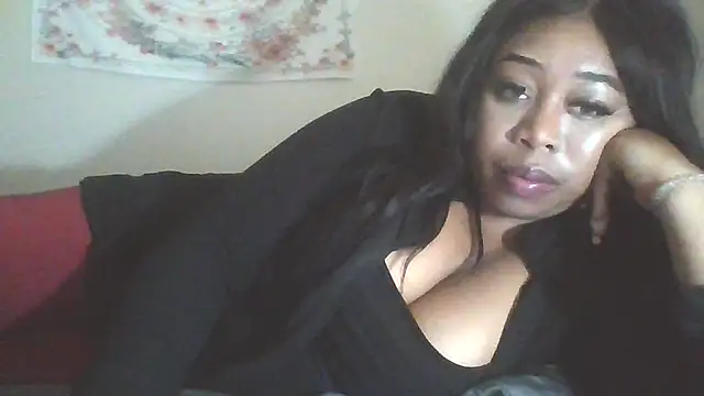 angeliquebelcali online show from 05/19/26, 01:44