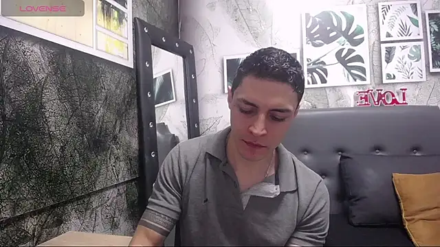 Frank Millers online show from 02/12/25, 03:49