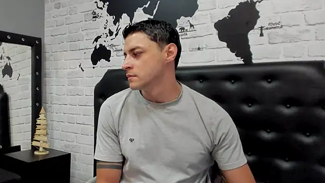 Frank Millers online show from 11/25/25, 07:36