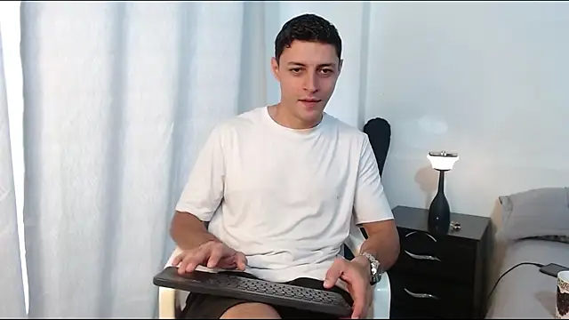 Frank Millers online show from 04/08/26, 09:04