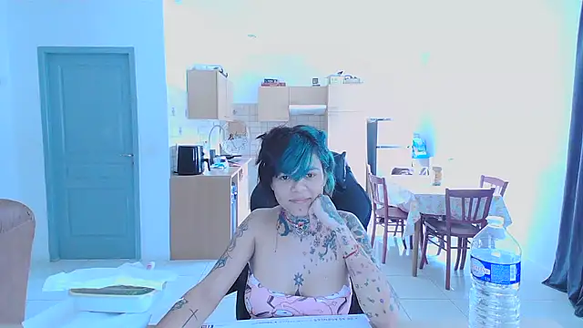 serena  vedette online show from 01/29/25, 11:20