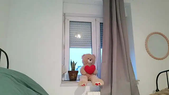 serena  vedette online show from 01/18/26, 03:49