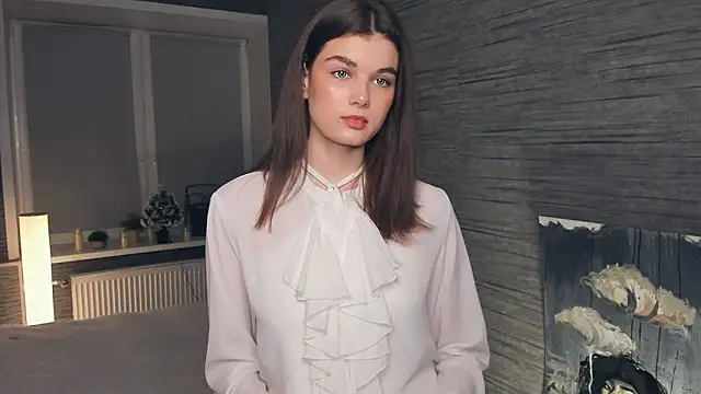 FloraDobb online show from 02/02/25, 07:04