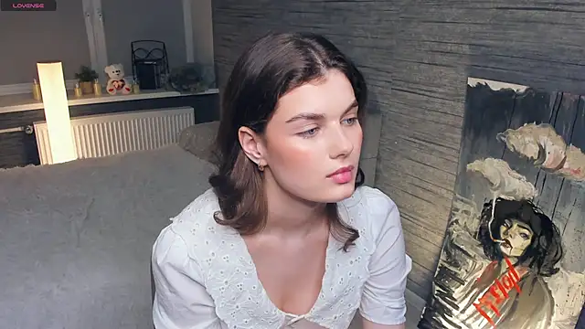 FloraDobb online show from 03/14/25, 02:20