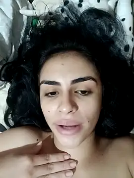 Snapshot of perolaa8 chatting on 02/16/25, 05:15 perolaa8 online show from 02/16/25, 05:15