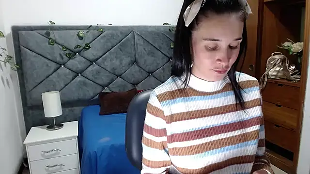 victoria adams07 online show from 04/08/26, 02:06