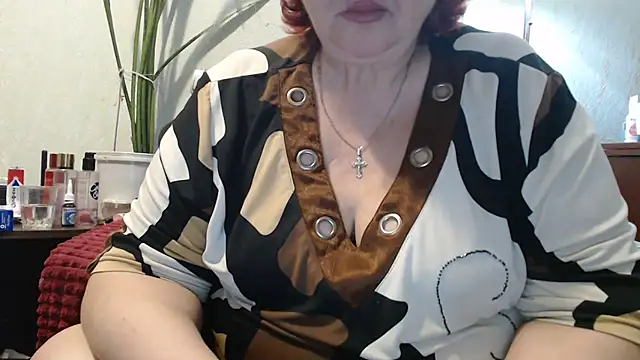 Snapshot of DeniseeRosea chatting on 04/29/26, 06:03 DeniseeRosea online show from 04/29/26, 06:03
