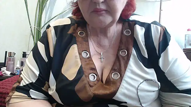 Snapshot of DeniseeRosea chatting on 05/10/26, 12:32 DeniseeRosea online show from 05/10/26, 12:32