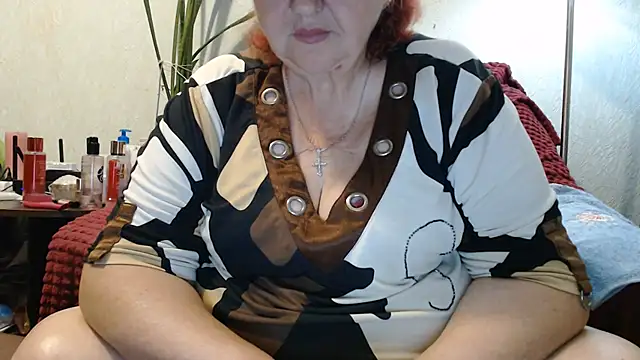 Snapshot of DeniseeRosea chatting on 07/11/26, 06:54 DeniseeRosea online show from 07/11/26, 06:54