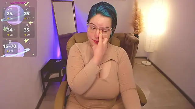 Snapshot of Manic_pixie_ chatting on 05/10/26, 03:28 Manic pixie online show from 05/10/26, 03:28