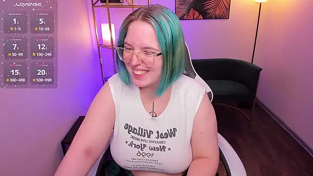 Snapshot of Manic_pixie_ chatting on 07/10/26, 03:14 Manic pixie online show from 07/10/26, 03:14
