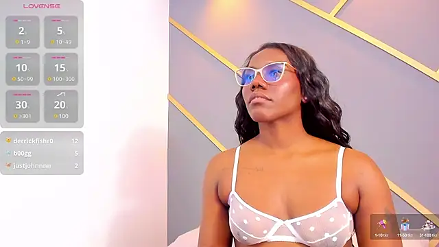 Alaia Colins online show from 03/21/25, 10:28