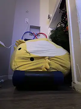 Snapshot of icastronjdkk chatting on 03/10/25, 02:06 icastronjdkk online show from 03/10/25, 02:06