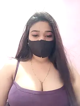 Snapshot of Simran-001 chatting on 04/30/26, 12:22 Simran-001 online show from 04/30/26, 12:22