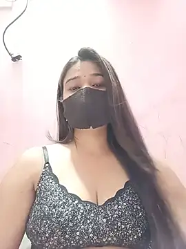 Snapshot of Simran-001 chatting on 05/12/26, 02:47 Simran-001 online show from 05/12/26, 02:47