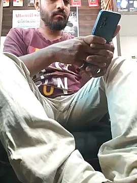 Snapshot of RaviRoy2326 chatting on 02/17/25, 05:58 RaviRoy2326 online show from 02/17/25, 05:58