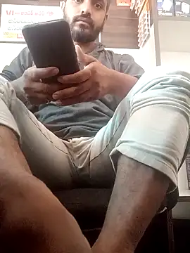 Snapshot of RaviRoy2326 chatting on 02/20/25, 06:17 RaviRoy2326 online show from 02/20/25, 06:17