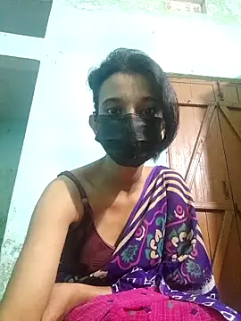 Snapshot of Bong-lady chatting on 02/24/25, 09:53 Bong-lady online show from 02/24/25, 09:53