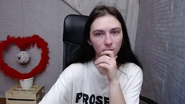 Snapshot of AmandaJi_ chatting on 03/06/25, 10:41 AmandaJi online show from 03/06/25, 10:41