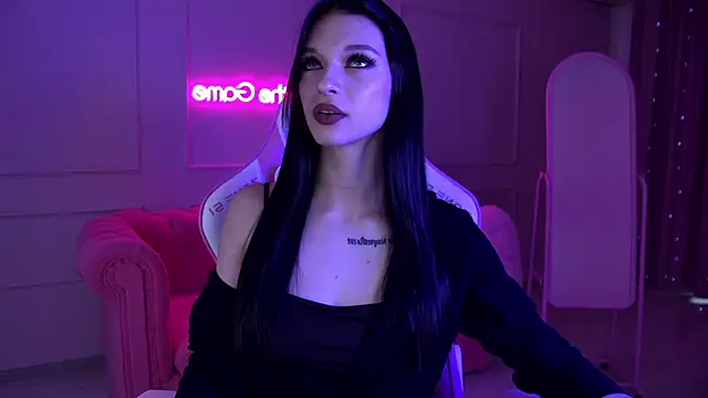 BeverlyMost online show from 02/20/25, 06:28