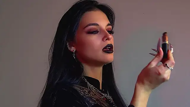 BeverlyMost online show from 11/11/25, 06:19